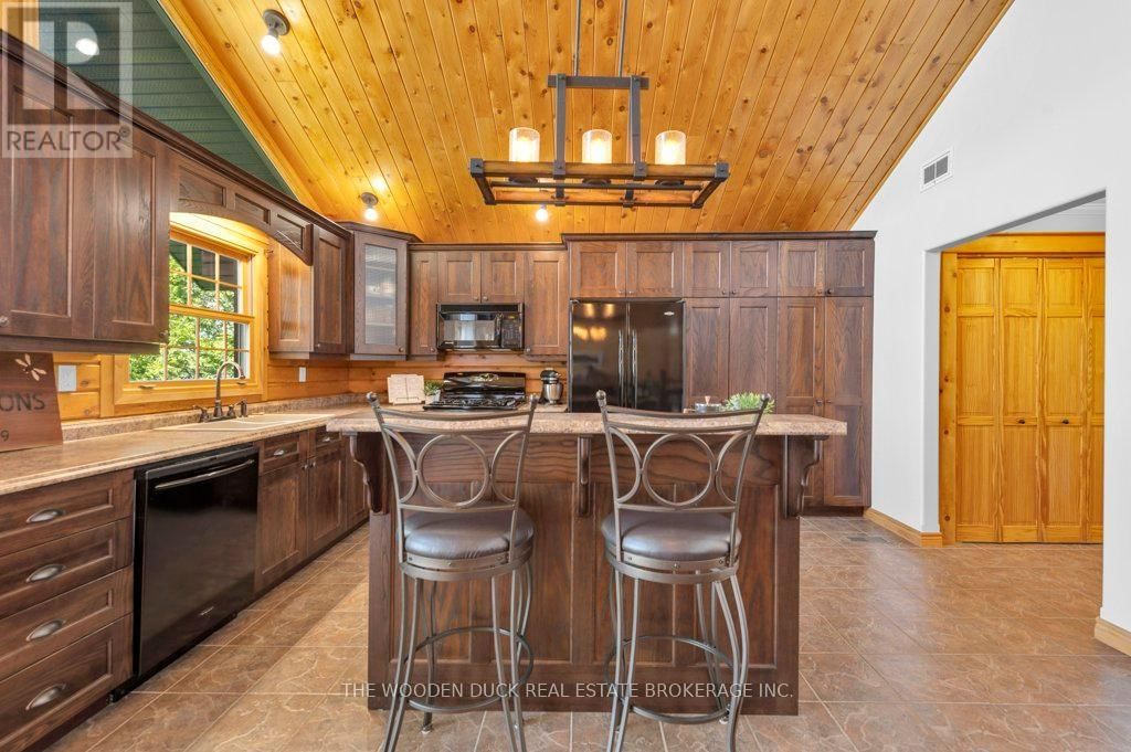 200 BLAKELY LANE Image 4