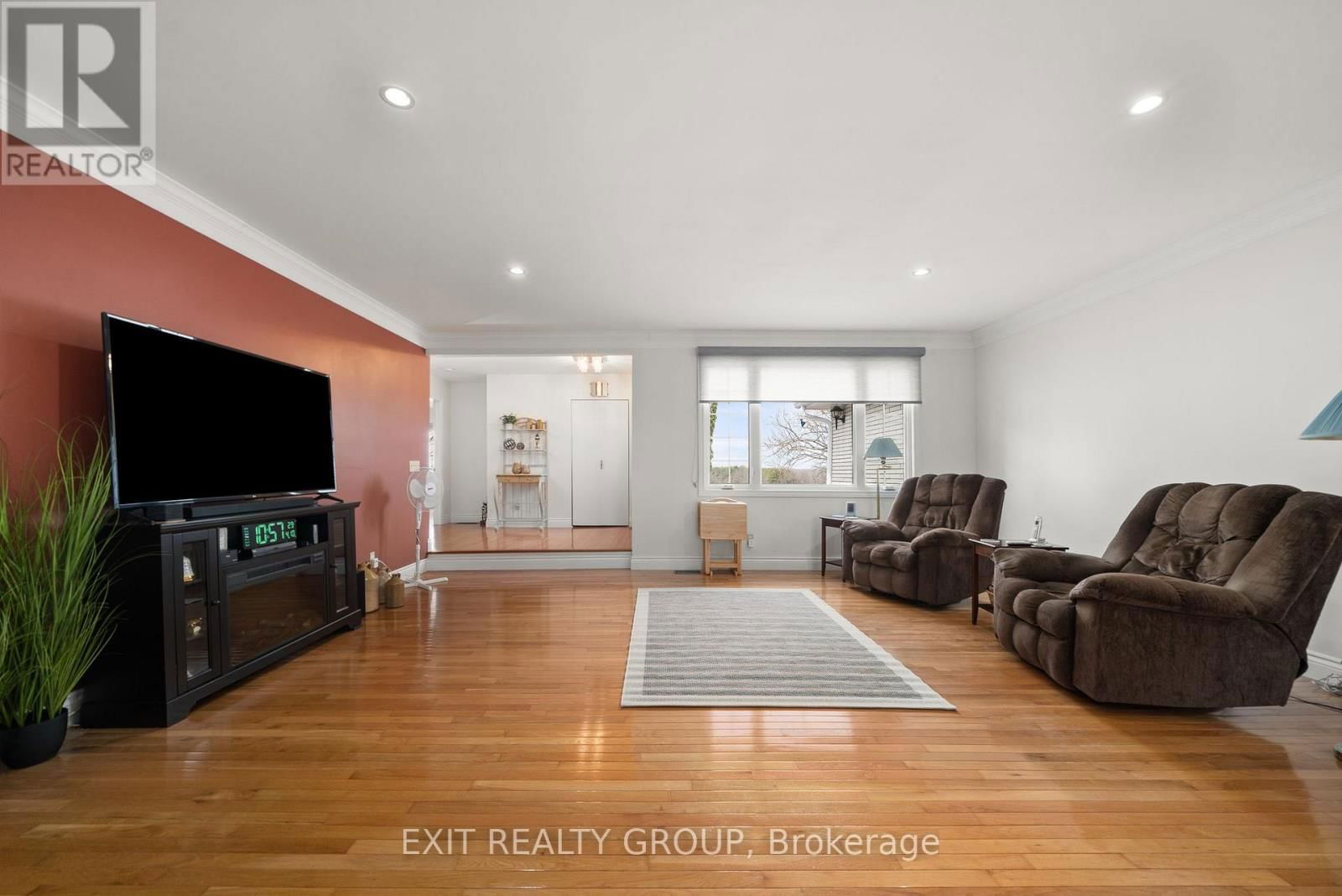 95 BOUNDARY ROAD Image 12