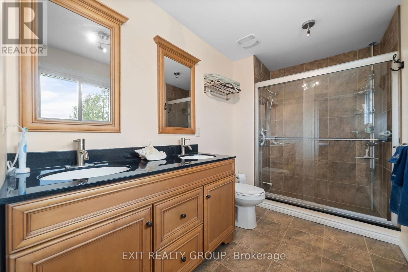 95 BOUNDARY ROAD Image 21