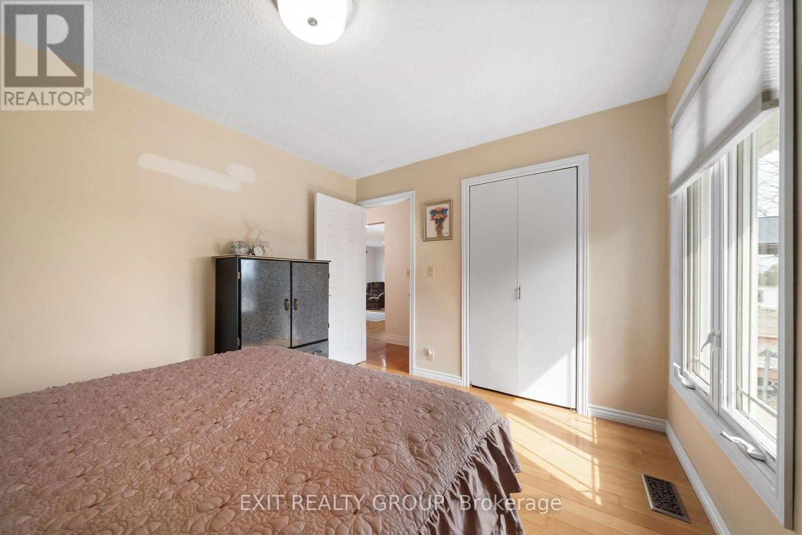 95 BOUNDARY ROAD Image 27