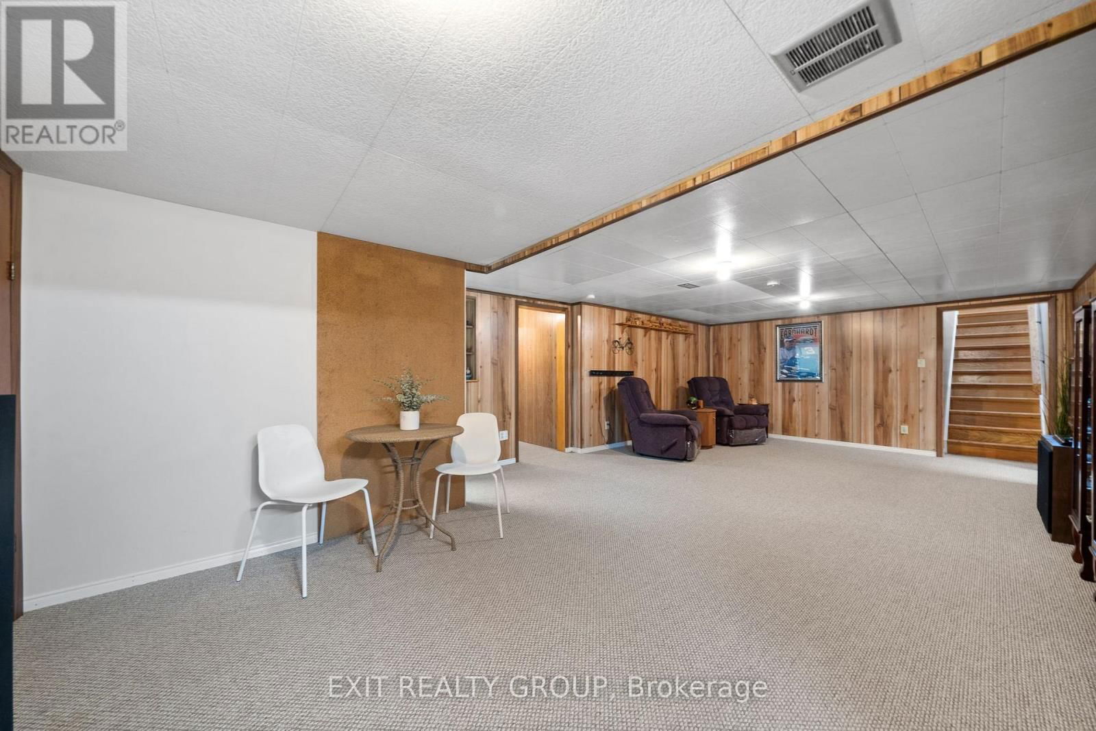 95 BOUNDARY ROAD Image 30