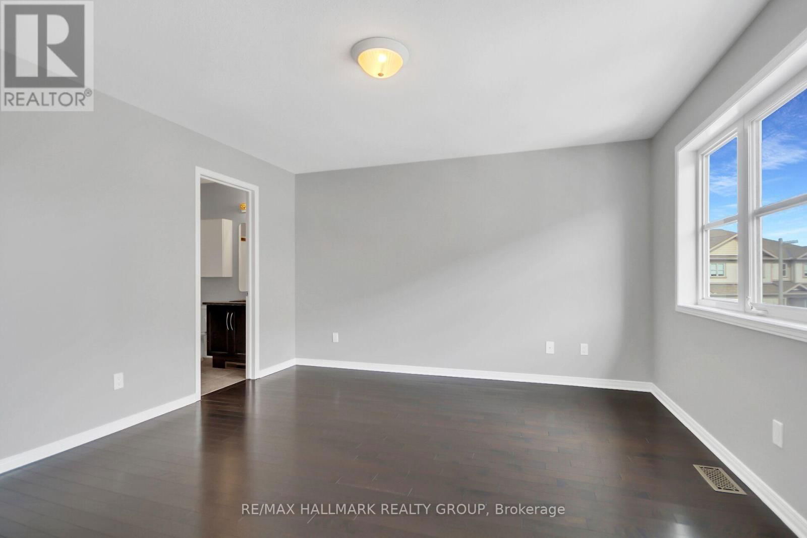 120 POTTS PRIVATE Image 23