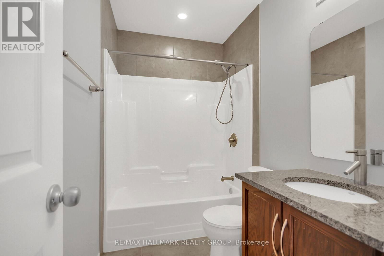 120 POTTS PRIVATE Image 31