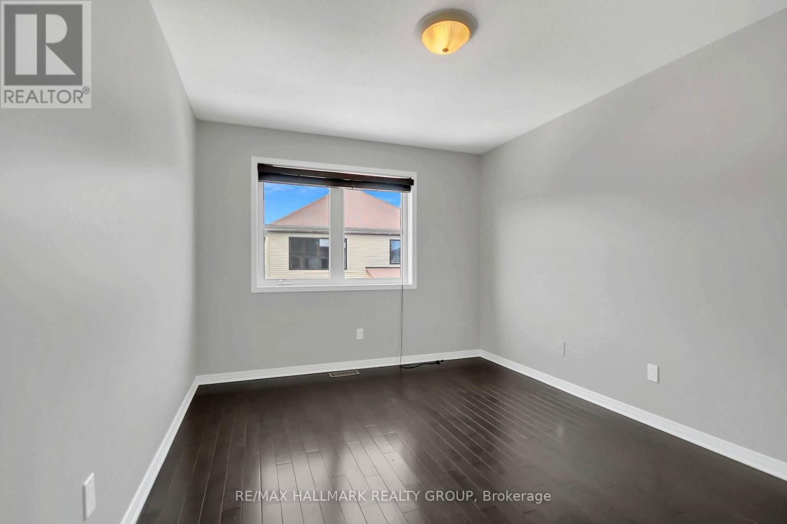 120 POTTS PRIVATE Image 32