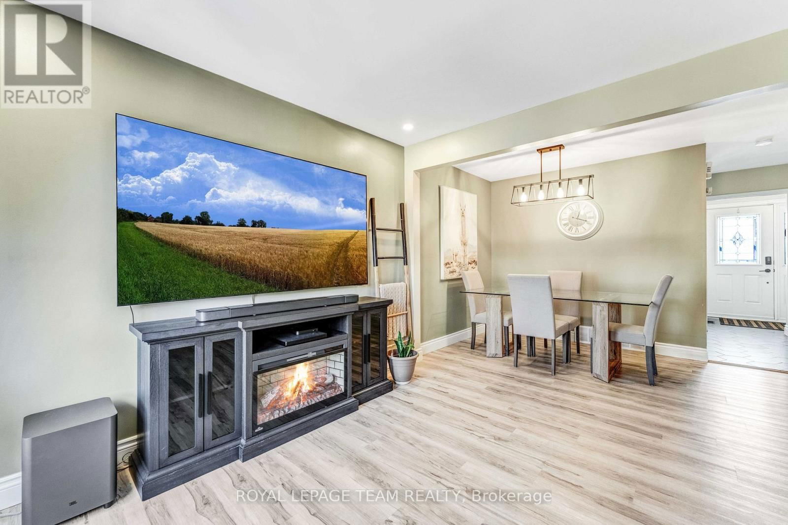 66 - 3344 UPLANDS DRIVE Image 17