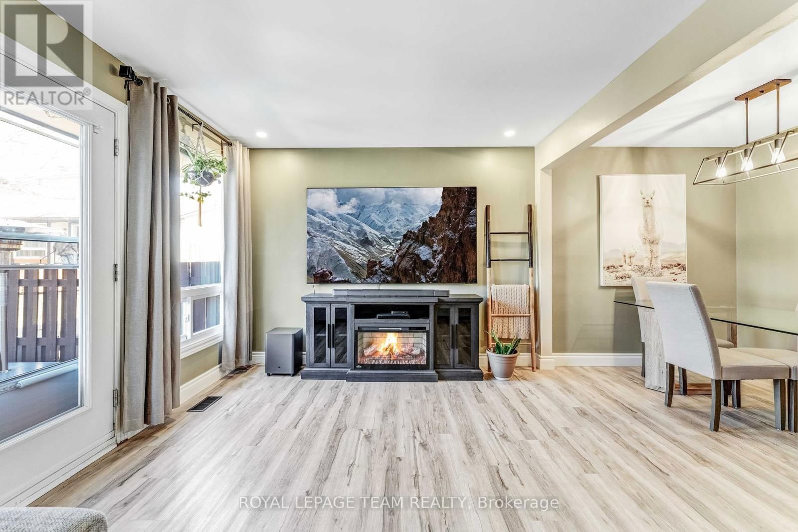 66 - 3344 UPLANDS DRIVE Image 18