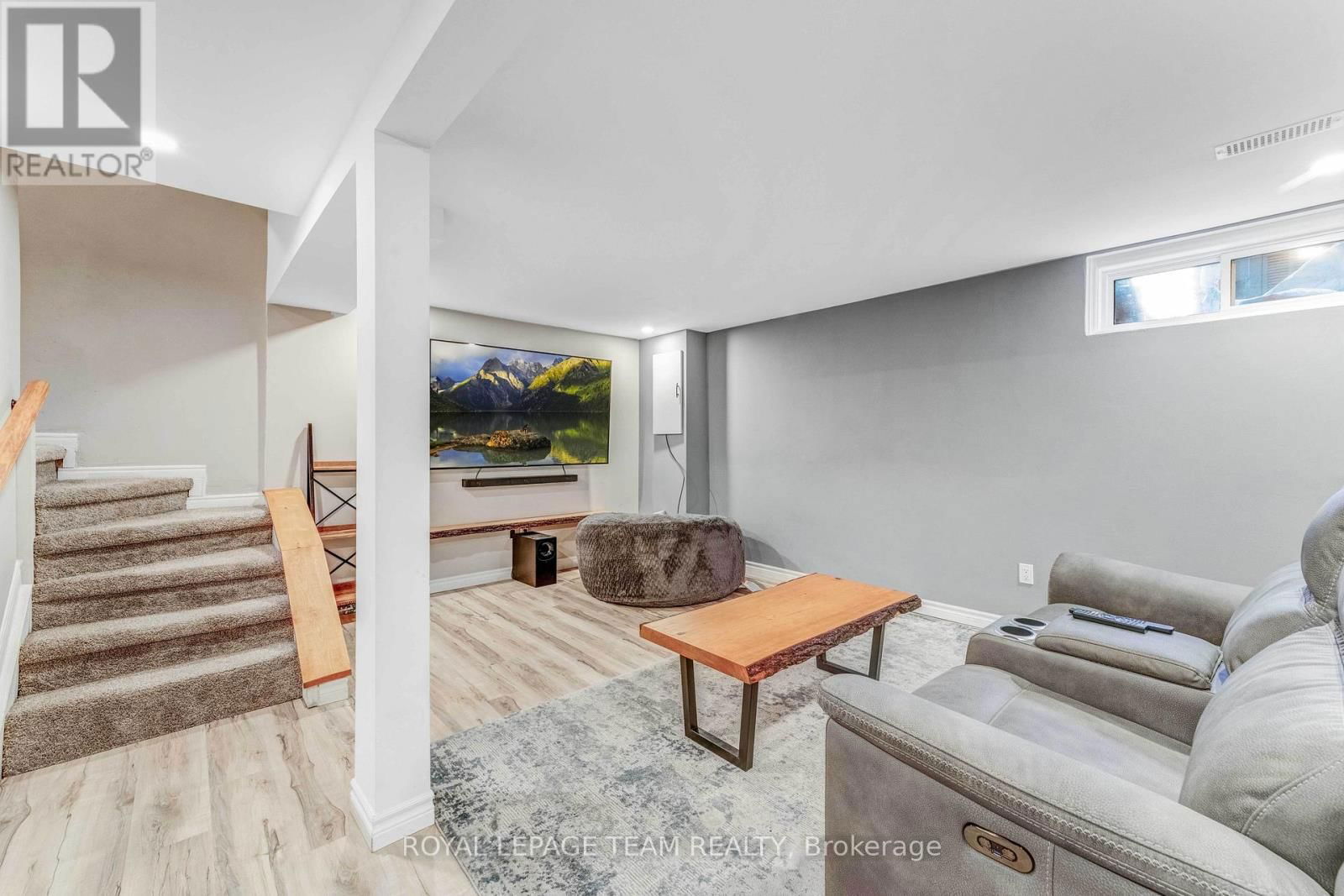 66 - 3344 UPLANDS DRIVE Image 27