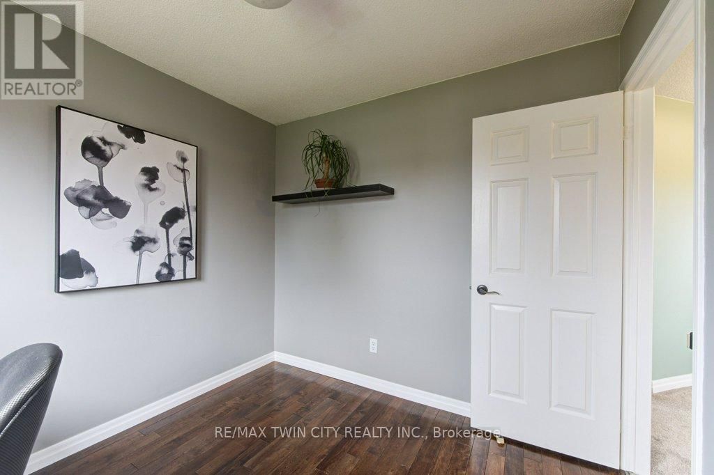 163 NITH RIVER WAY Image 30