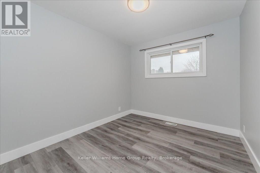 66 TRAYNOR AVENUE Image 13