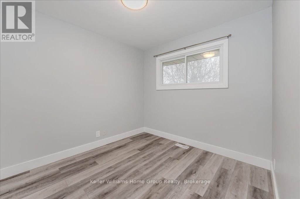 66 TRAYNOR AVENUE Image 16