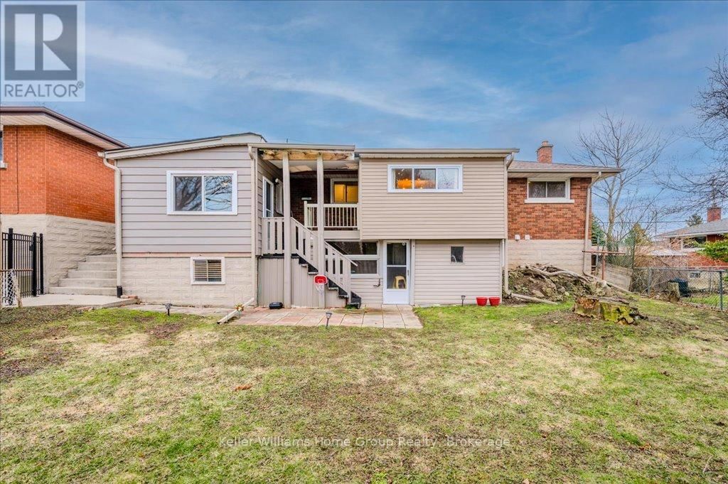 66 TRAYNOR AVENUE Image 34