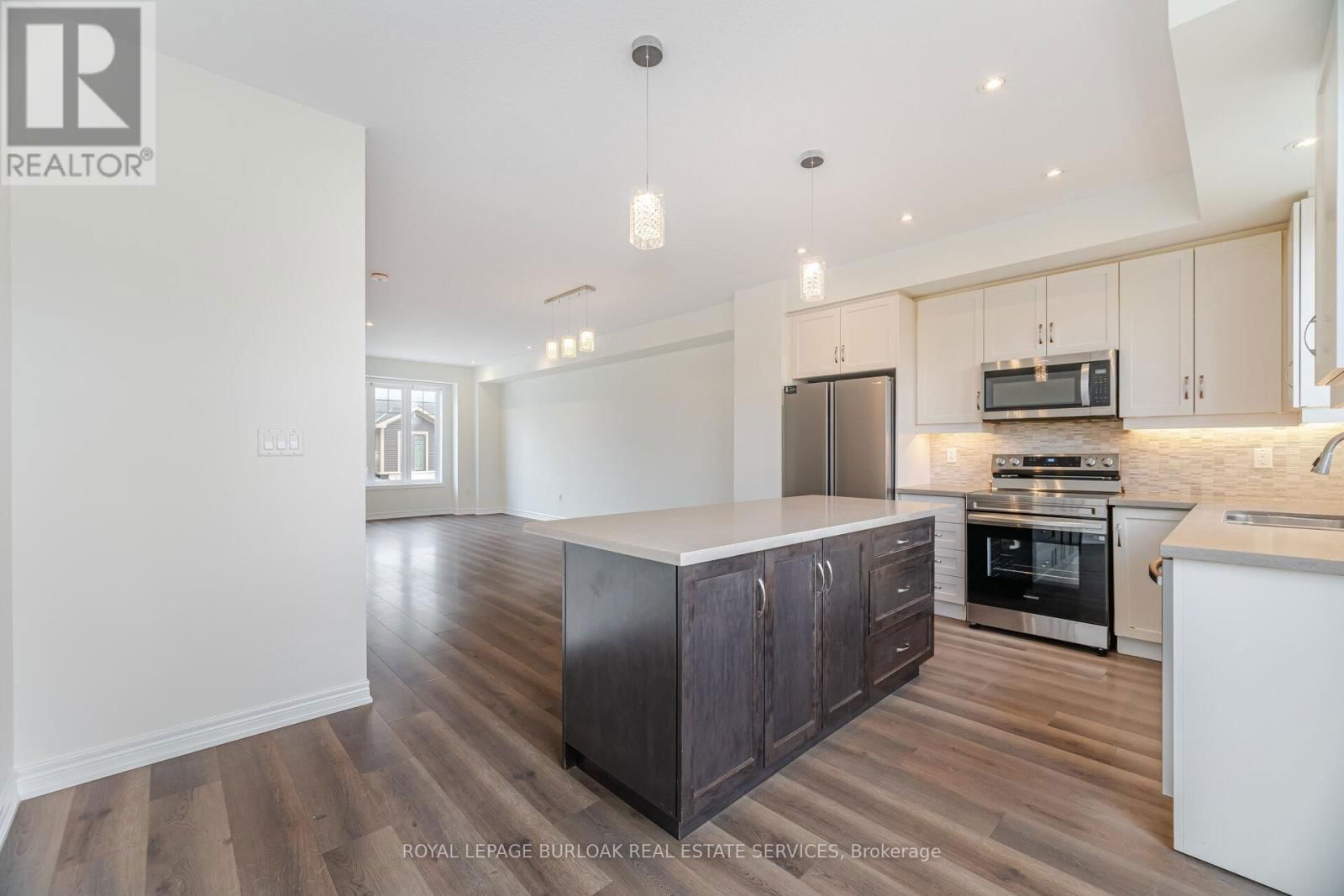 54 - 288 GLOVER ROAD Image 14