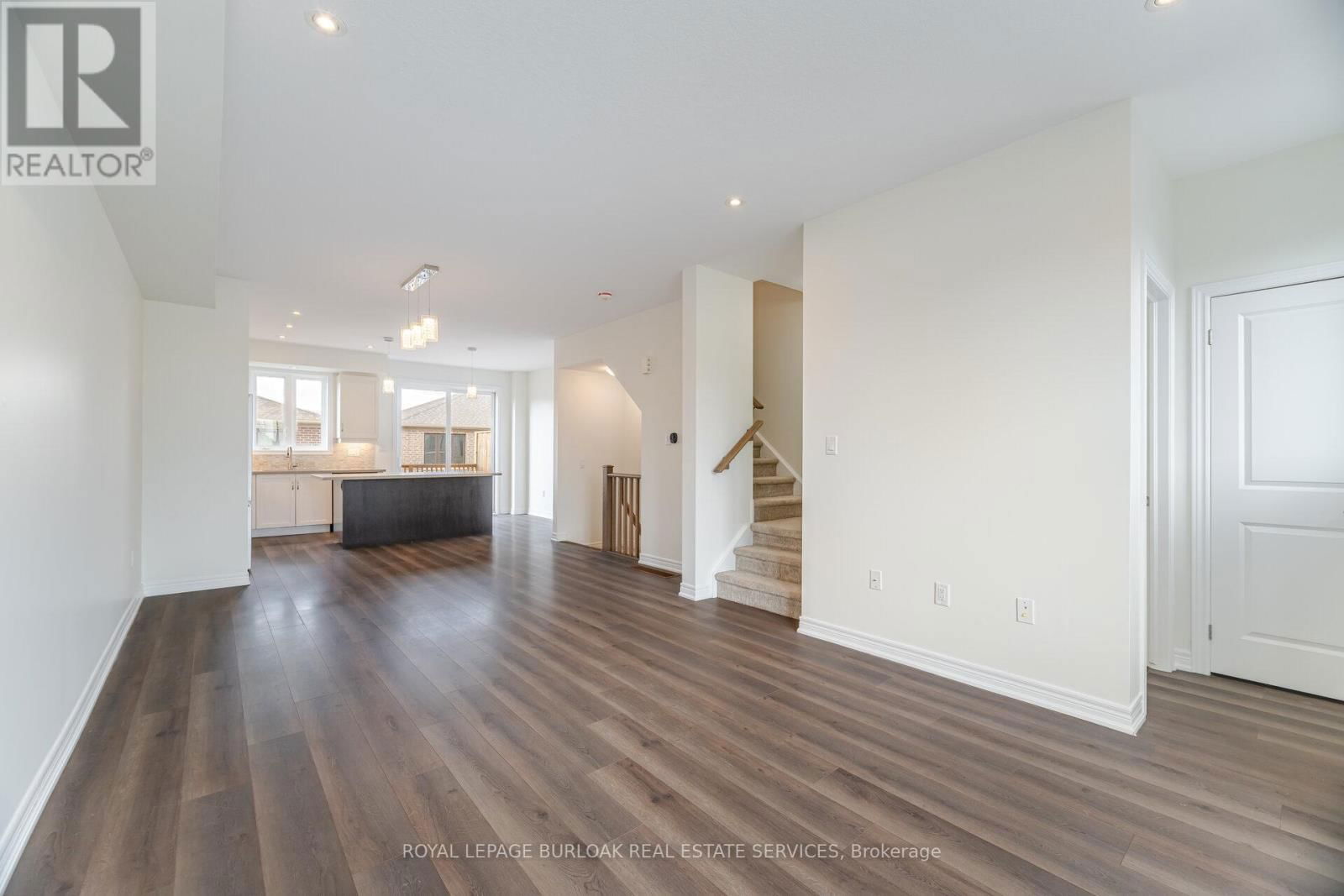 54 - 288 GLOVER ROAD Image 20
