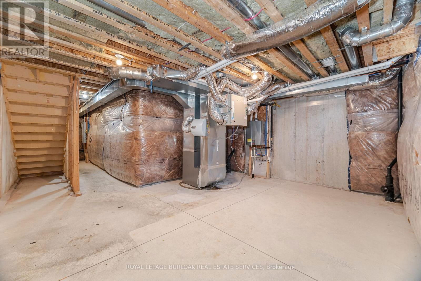 54 - 288 GLOVER ROAD Image 42