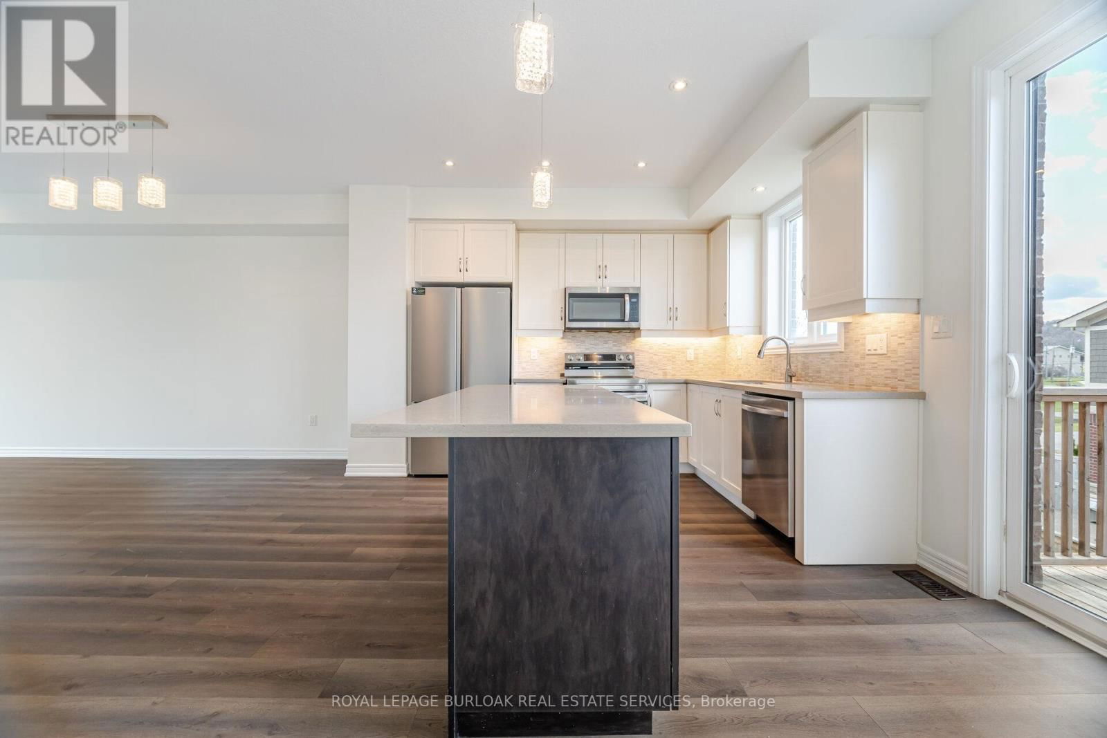 54 - 288 GLOVER ROAD Image 8