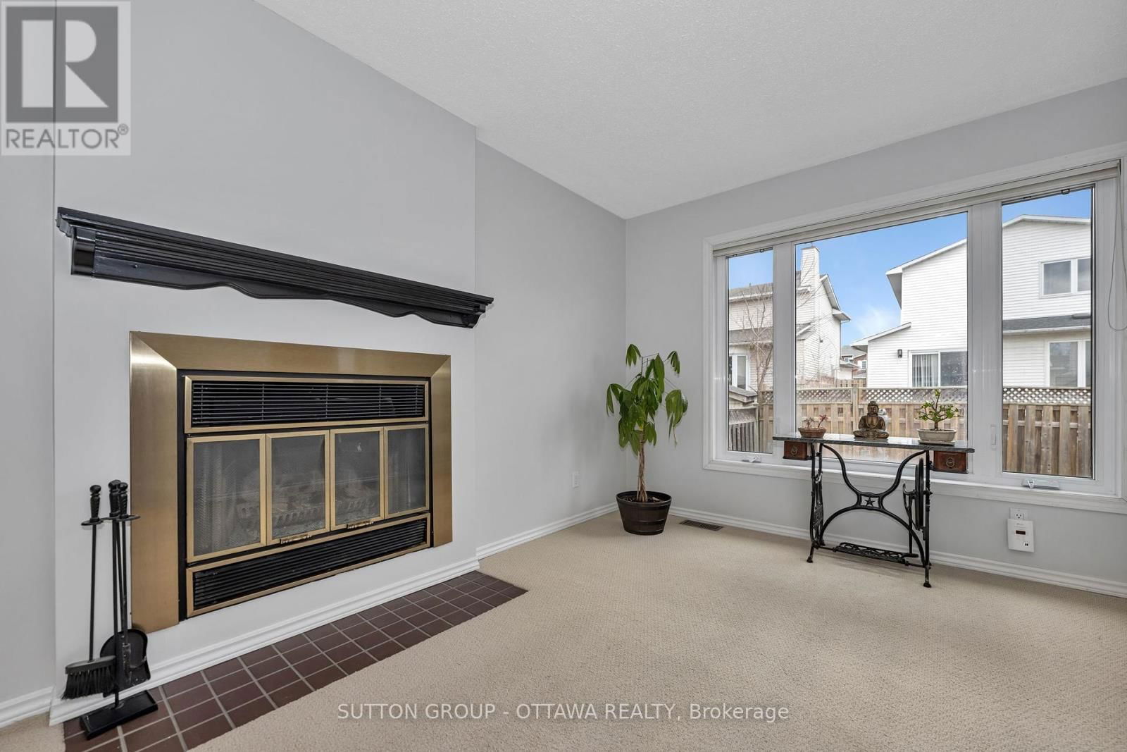 6586 DES MERLES LANE Image 20