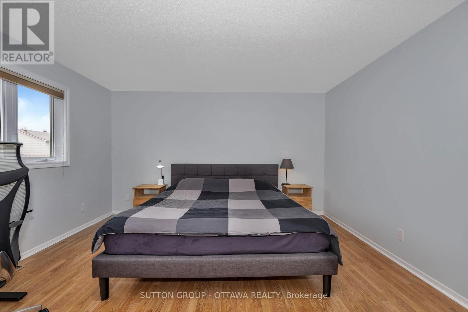6586 DES MERLES LANE Image 25