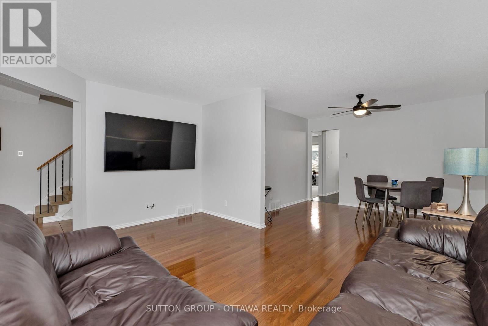 6586 DES MERLES LANE Image 8