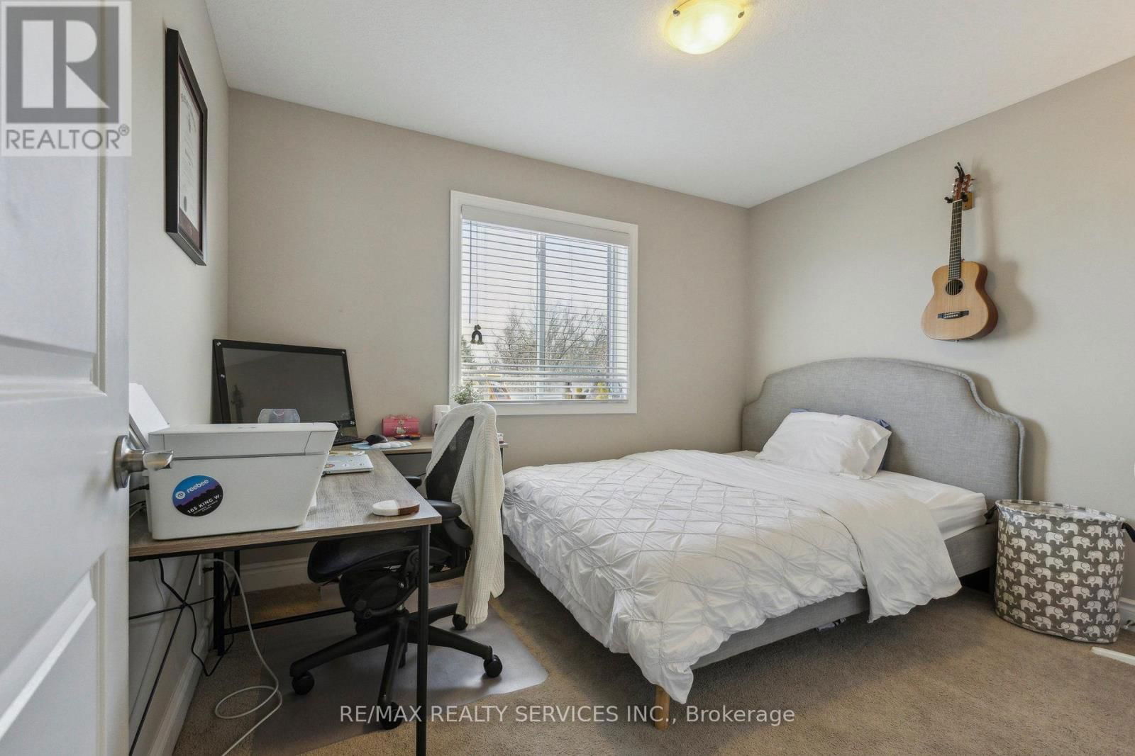 10 - 625 BLACKBRIDGE ROAD Image 24