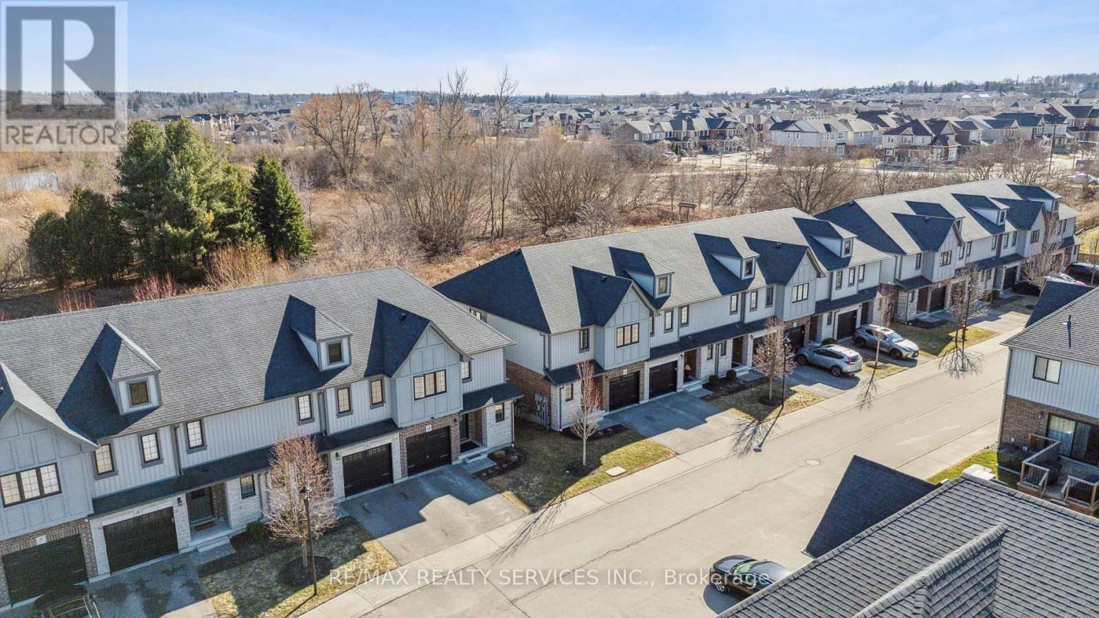 10 - 625 BLACKBRIDGE ROAD Image 36