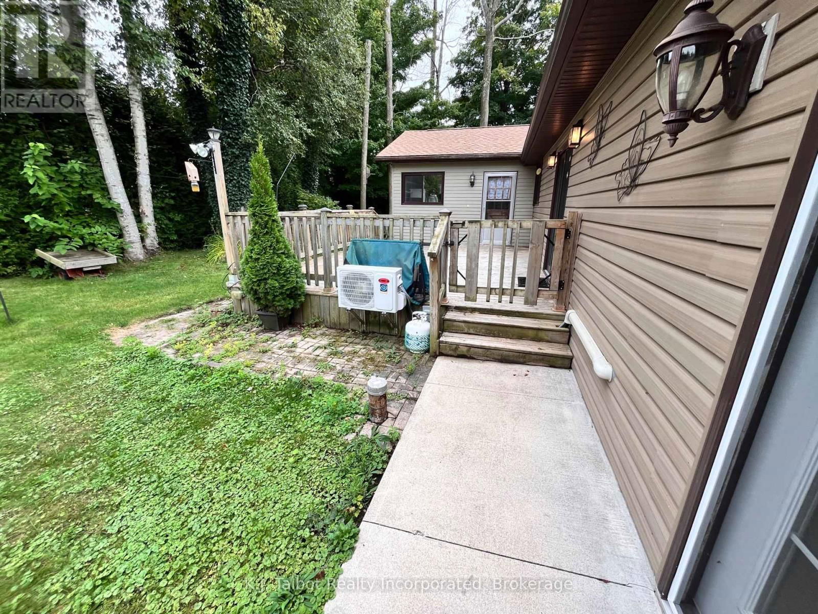 82092 ELM STREET Image 35