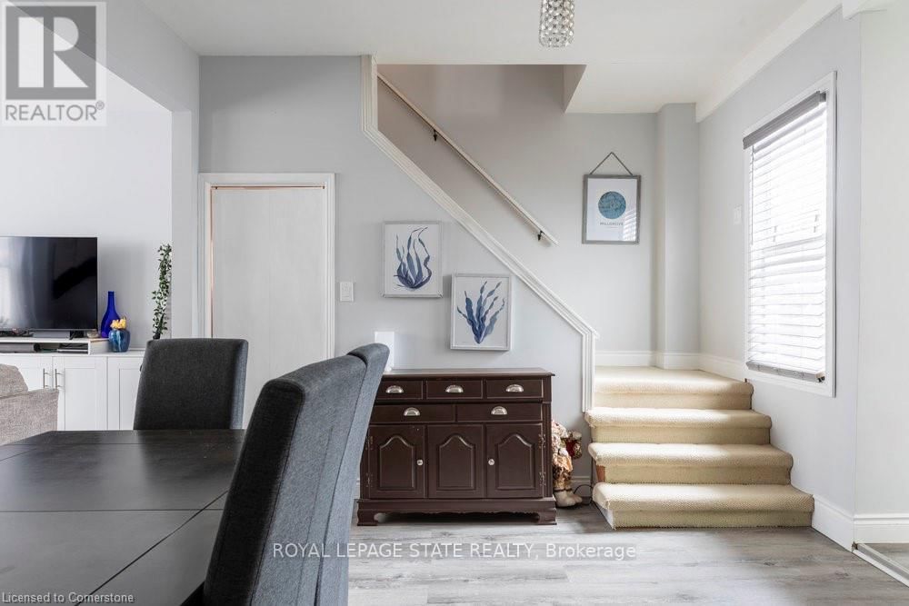 24 LIBERTY STREET Image 11