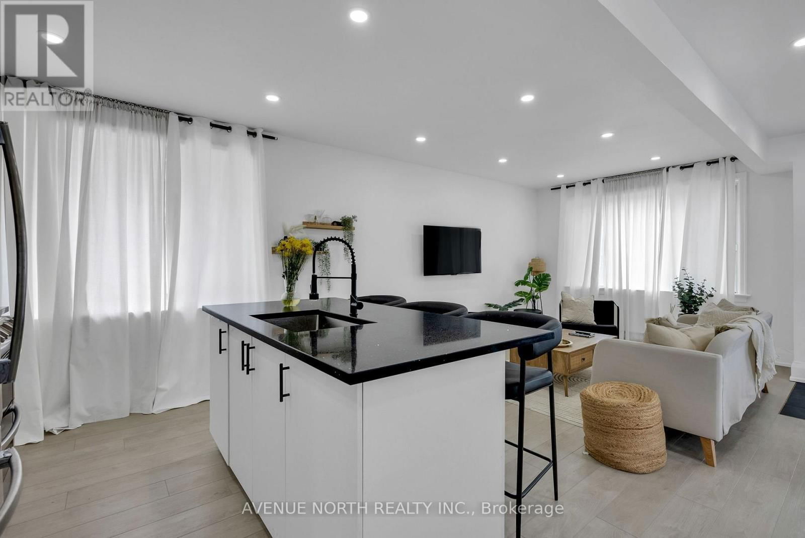 305 OLMSTEAD STREET Image 11