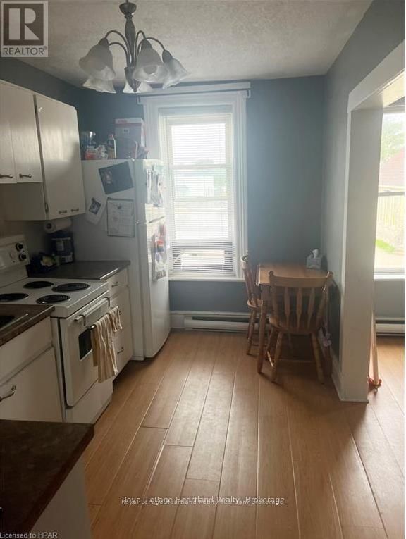 84 ALBERT STREET Image 9