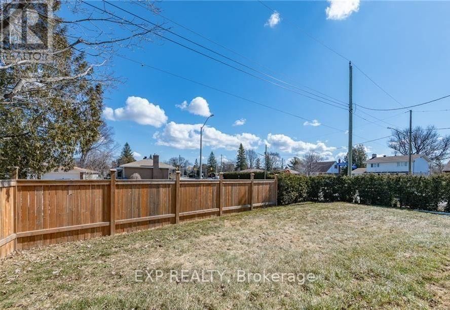 109 MEADOWLANDS DRIVE WEST Image 22