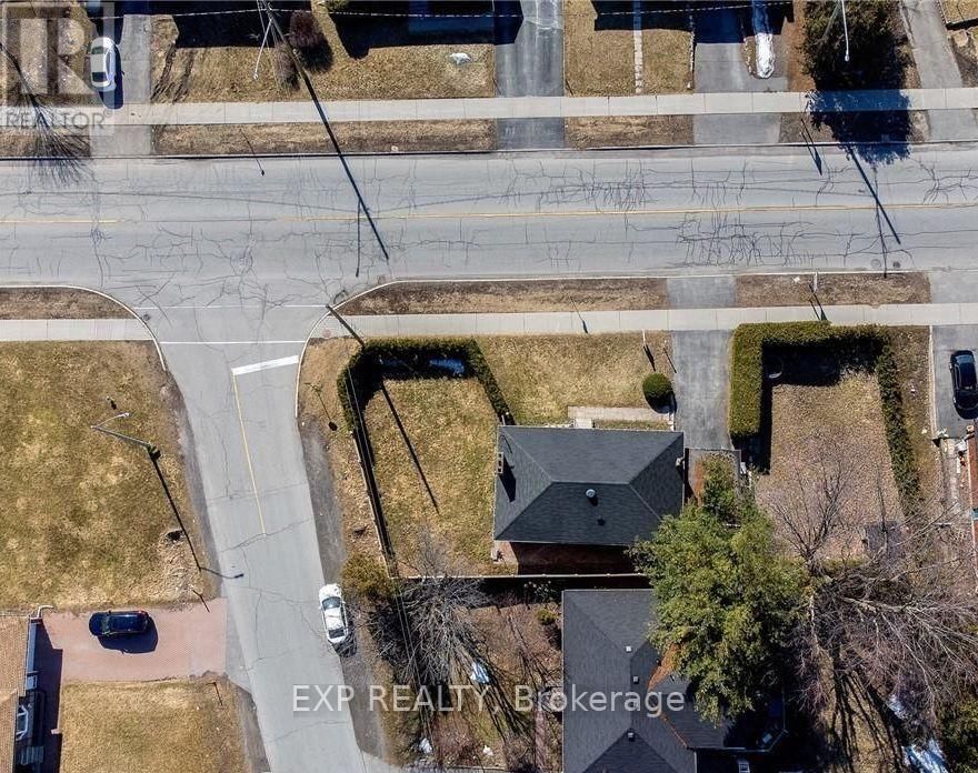 109 MEADOWLANDS DRIVE WEST Image 26