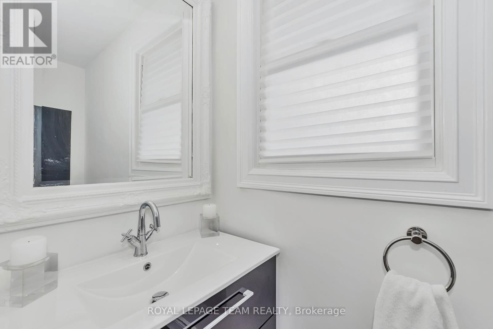 70 HURD STREET Image 32