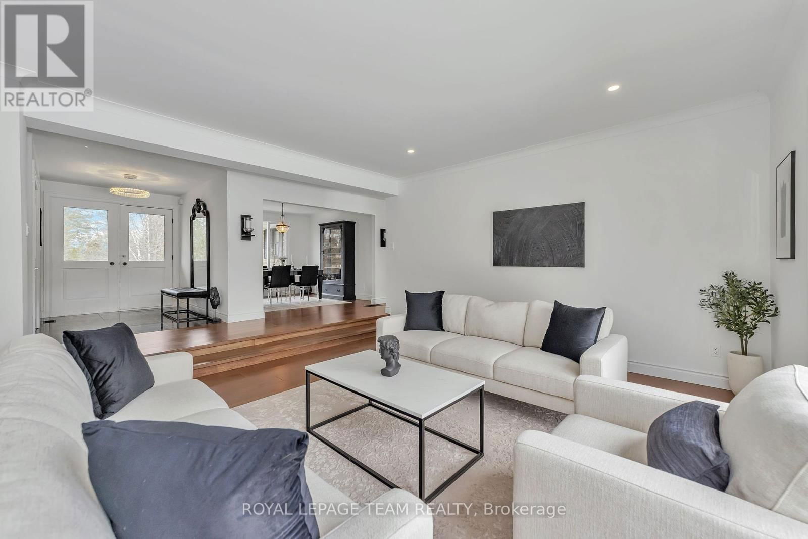 70 HURD STREET Image 6