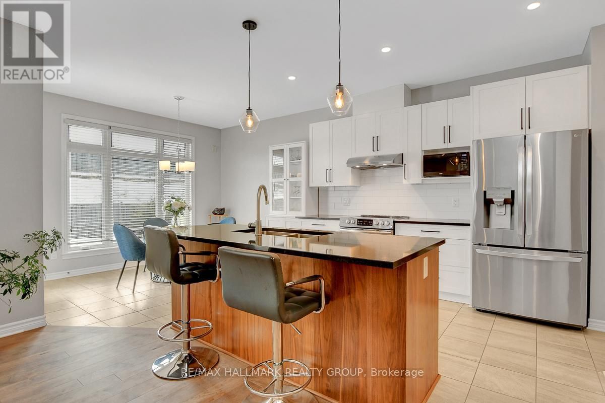 594 BAIE DES CASTORS PRIVATE Image 14