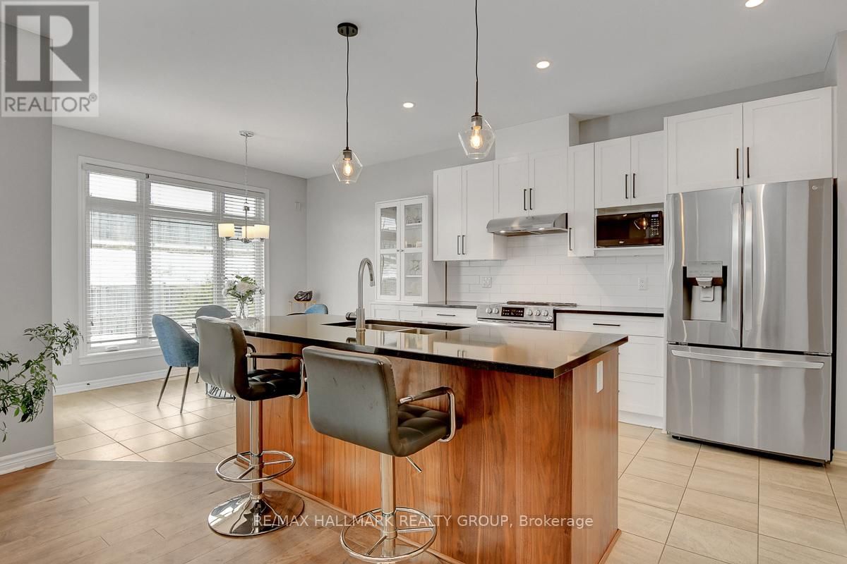 594 BAIE DES CASTORS PRIVATE Image 22
