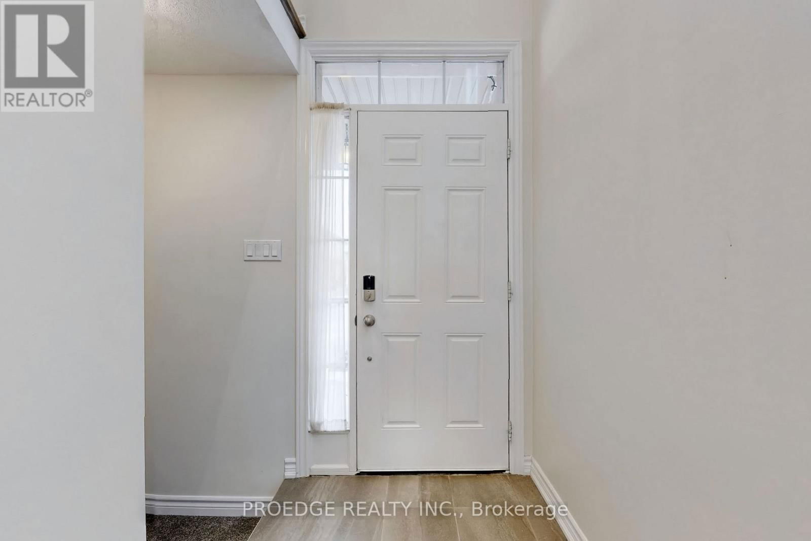 361 BEECHDROPS DRIVE Image 18