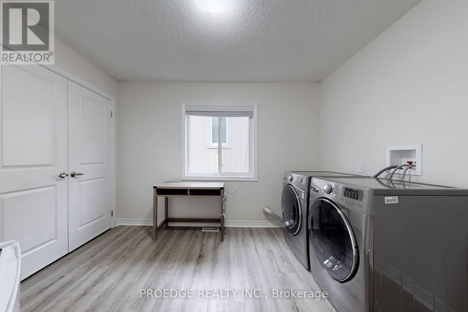 361 BEECHDROPS DRIVE Image 36