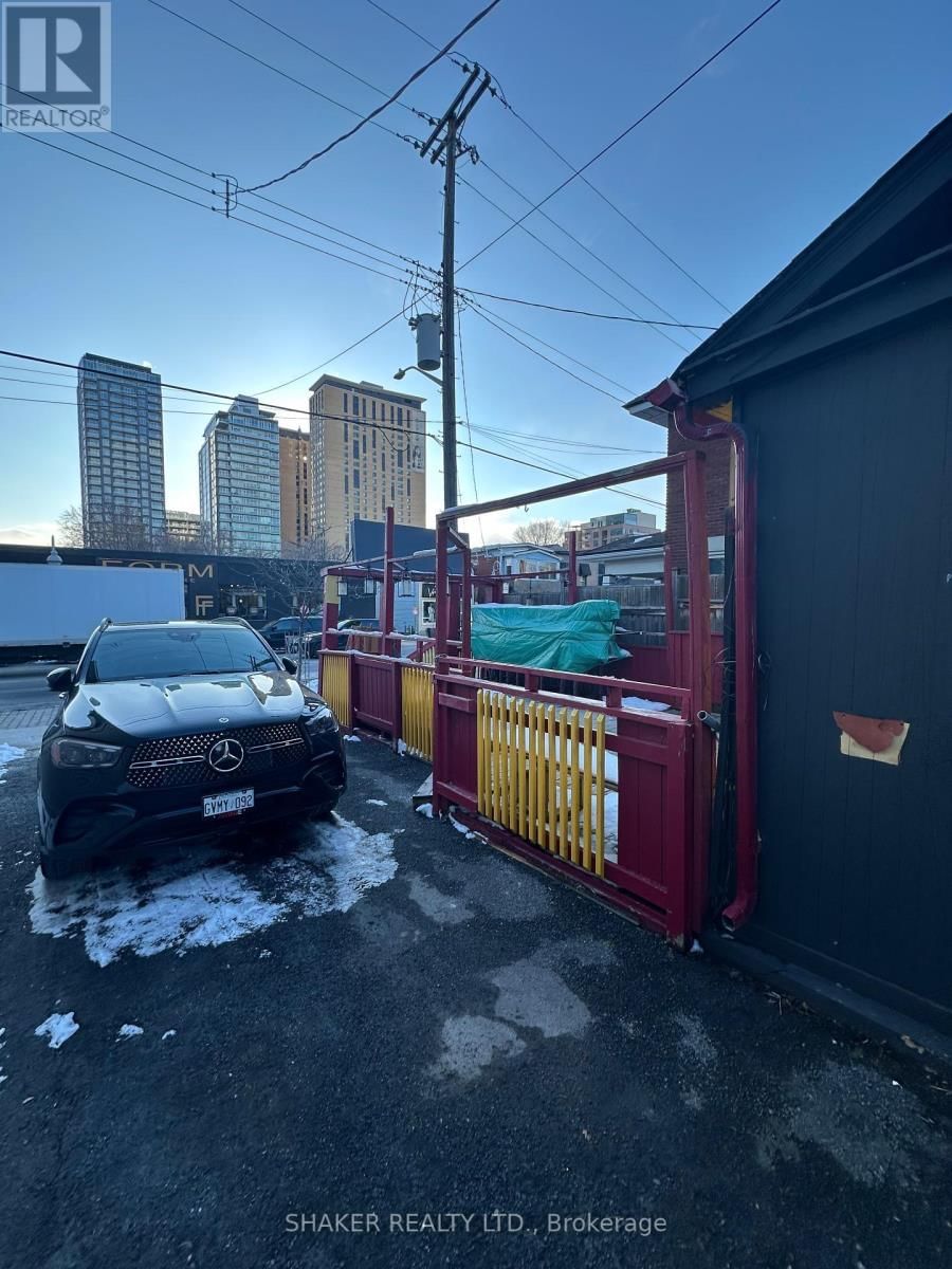 449 PRESTON STREET Image 7