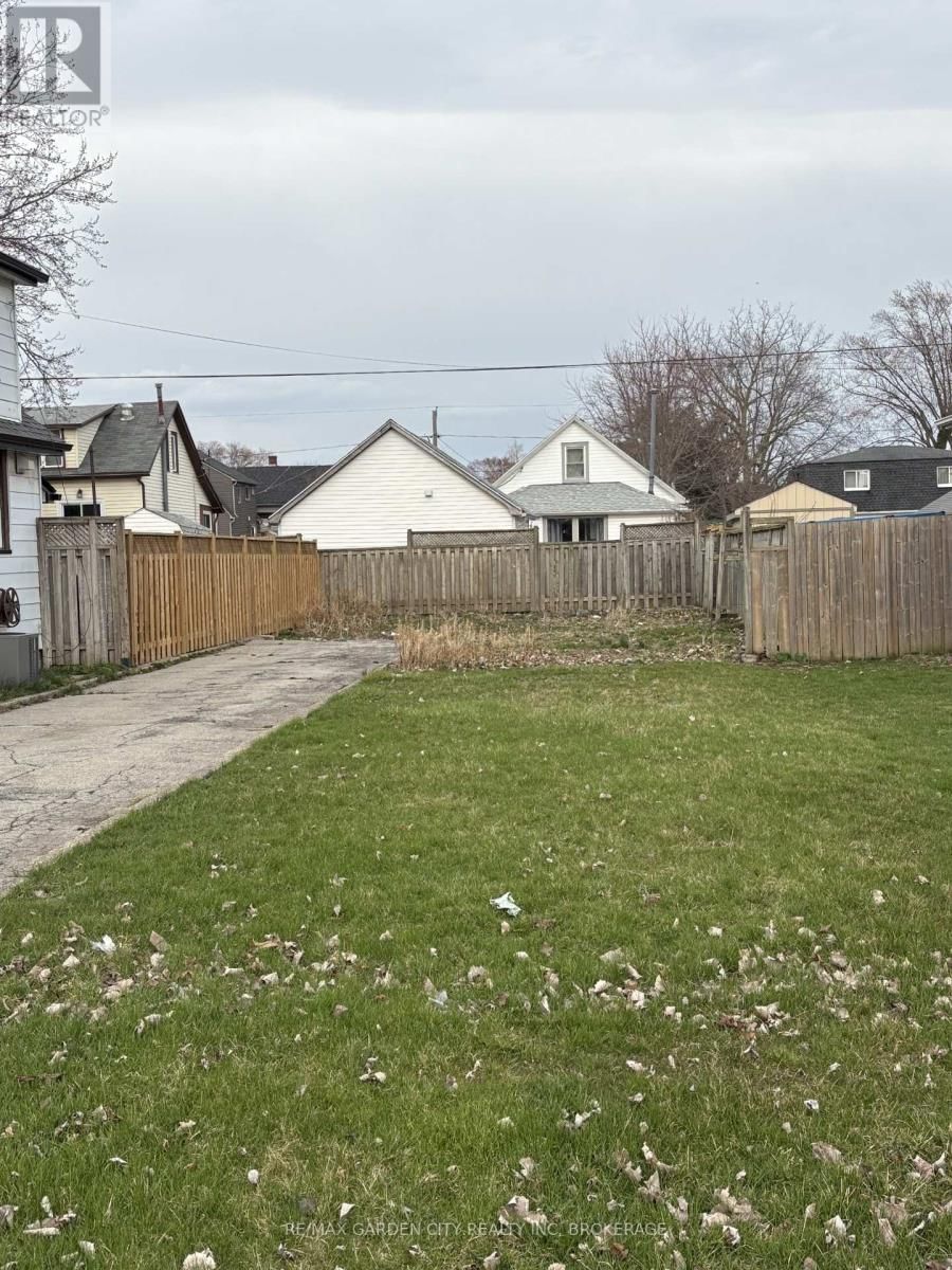 64 KNOLL STREET Image 2
