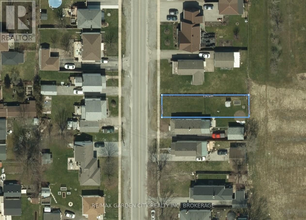 111 WELLINGTON STREET Image 3
