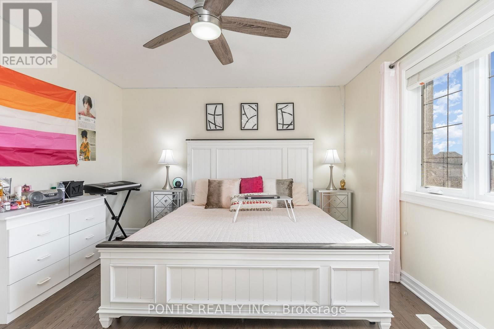 6645 UPPER CANADA CROSSING Image 22