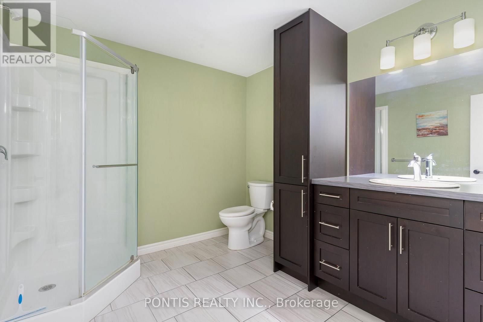 6645 UPPER CANADA CROSSING Image 37