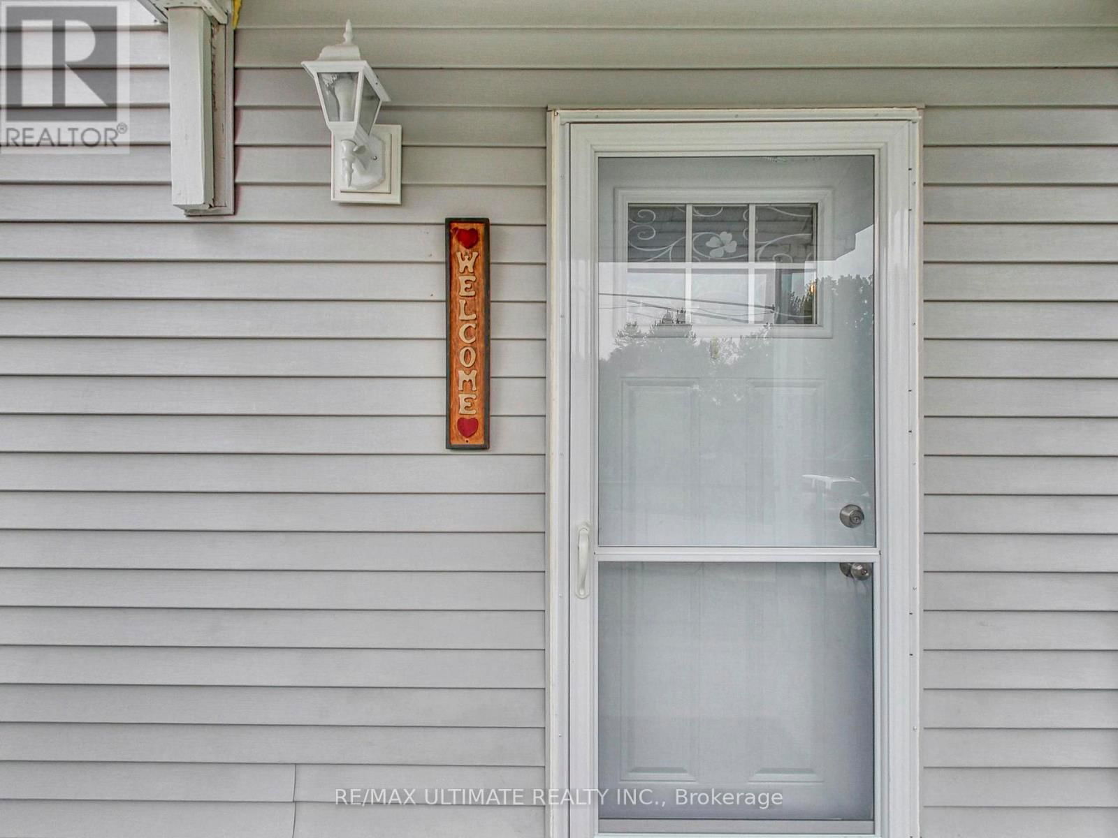 14 BURNHAM AVENUE Image 2