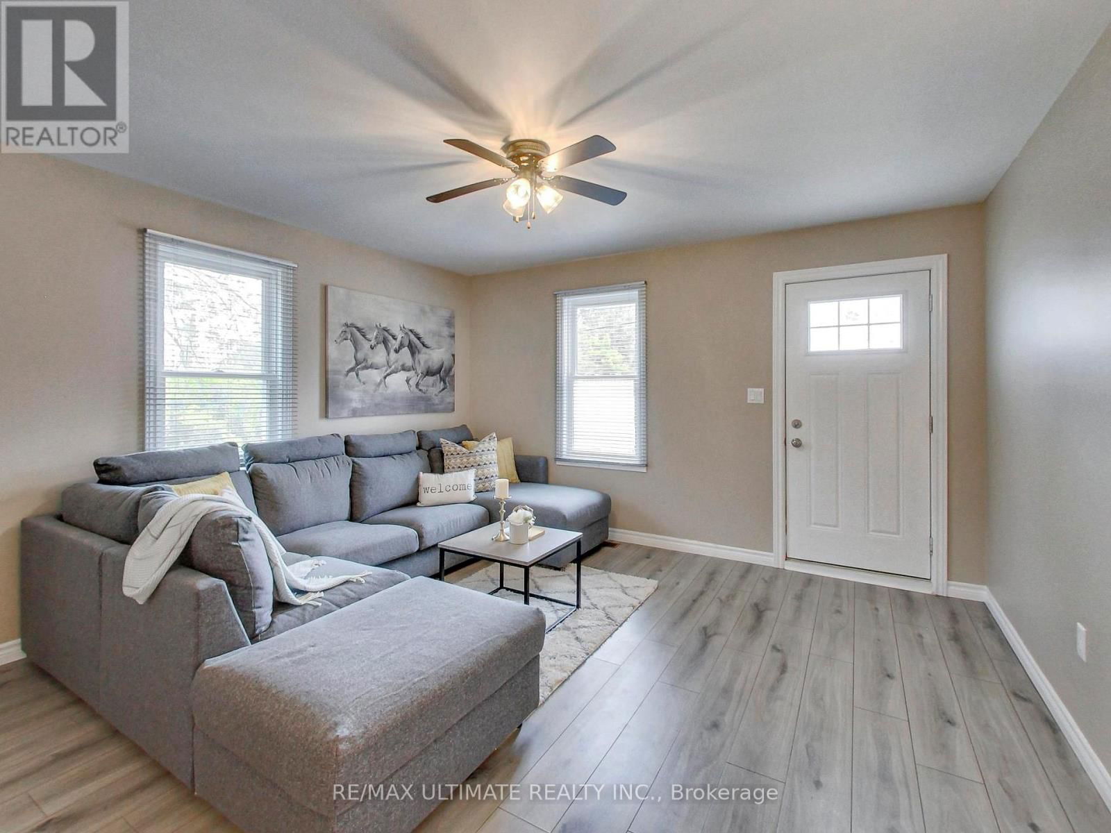 14 BURNHAM AVENUE Image 5