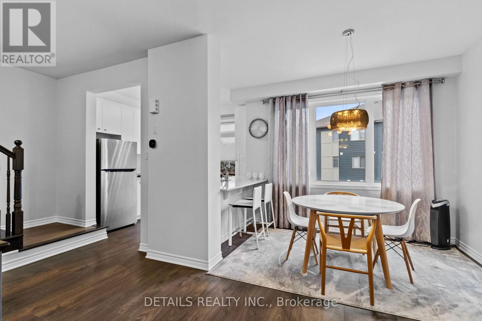 827 KINIW PRIVATE Image 10