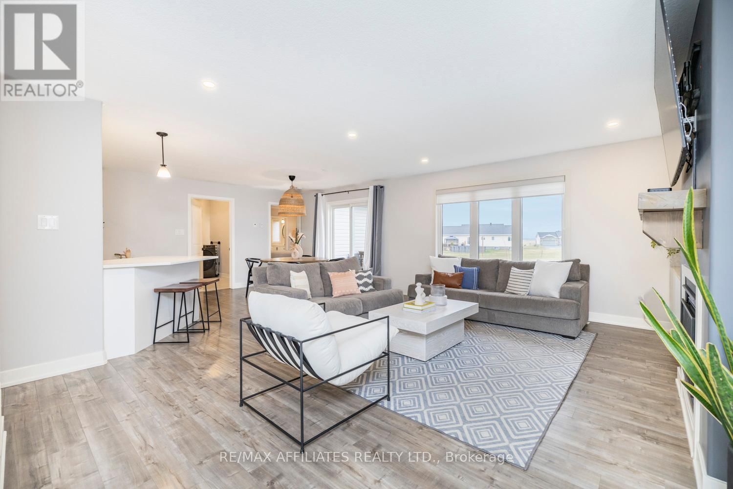 3007 DREW DRIVE Image 11