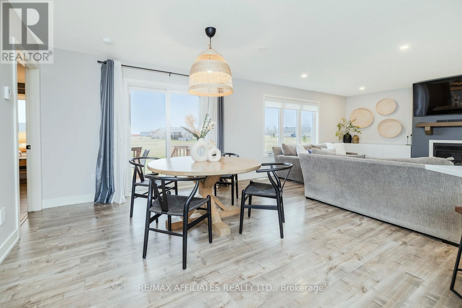 3007 DREW DRIVE Image 16