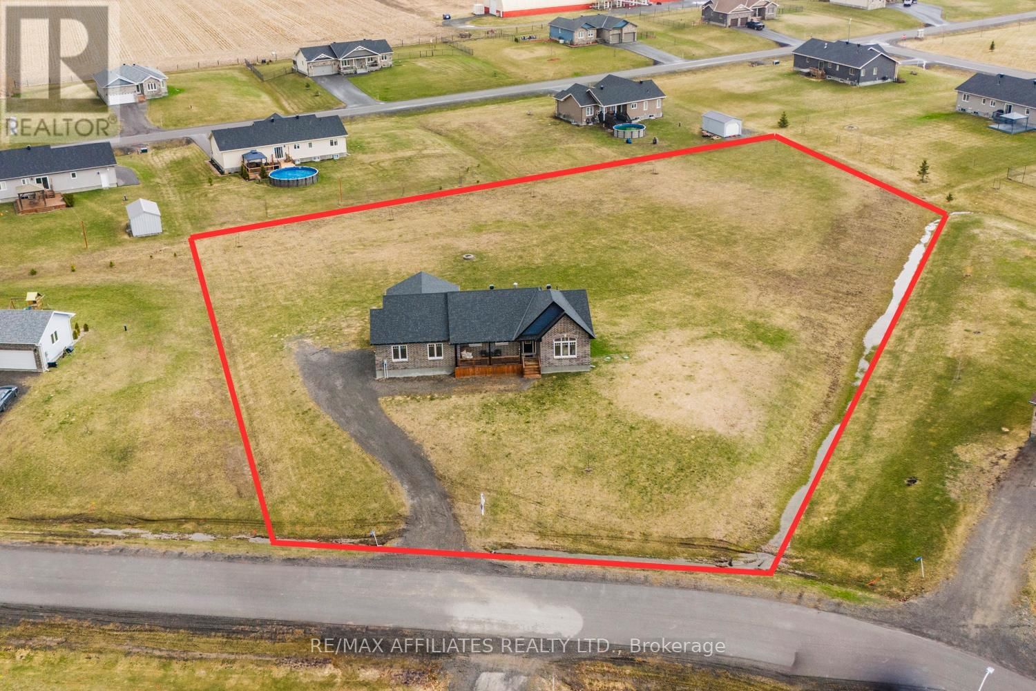 3007 DREW DRIVE Image 3