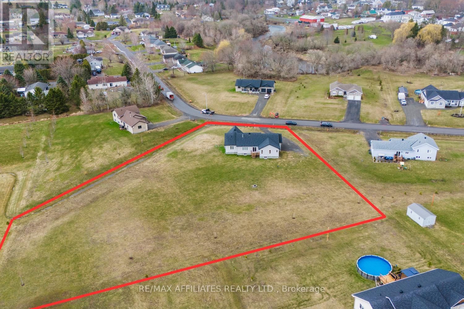 3007 DREW DRIVE Image 4