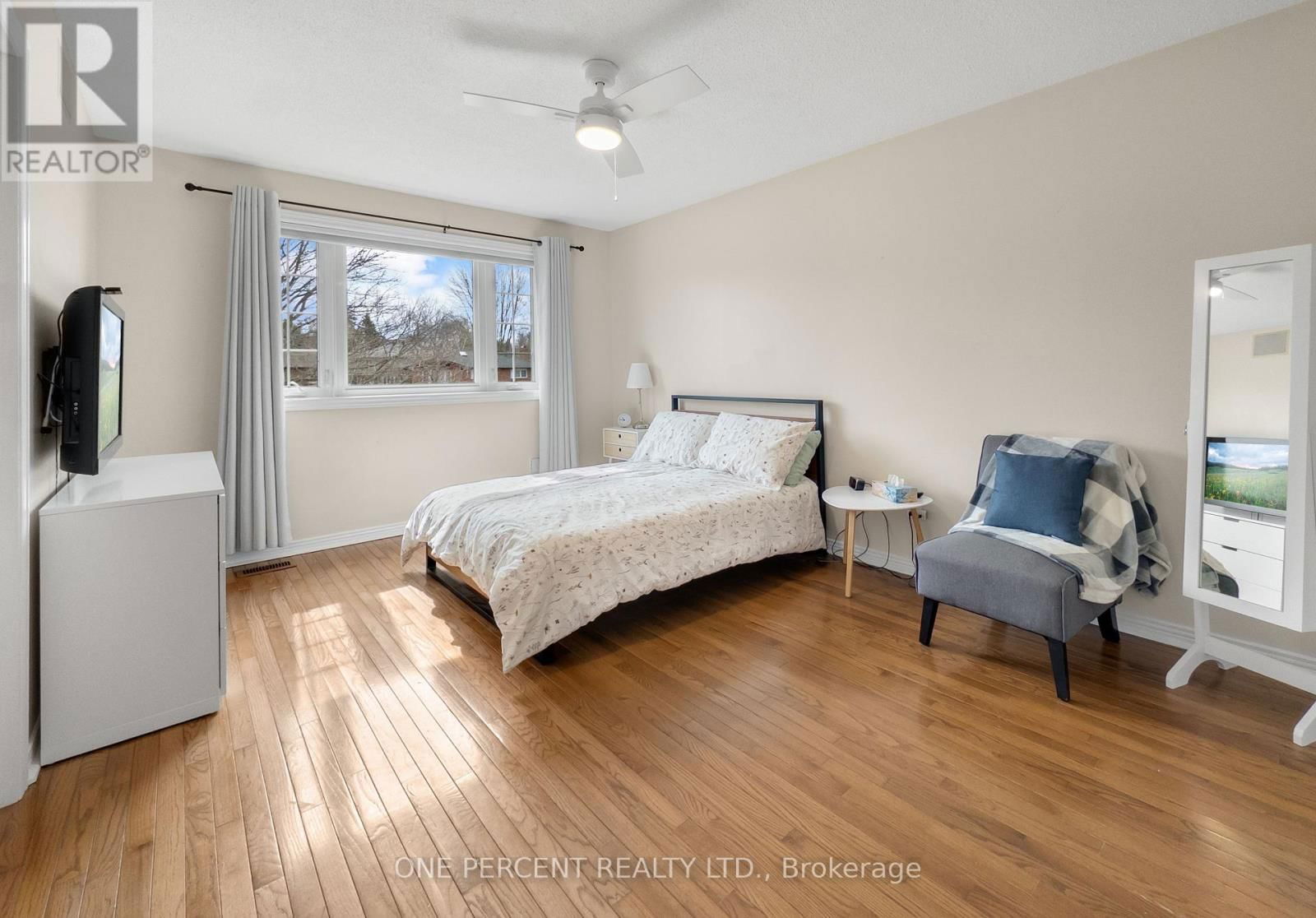 969 LYNWOOD DRIVE Image 10