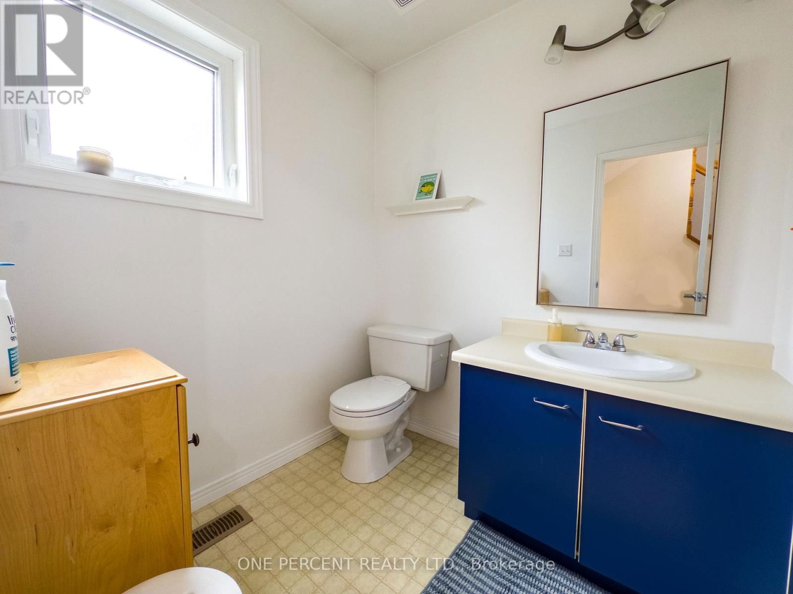 969 LYNWOOD DRIVE Image 9